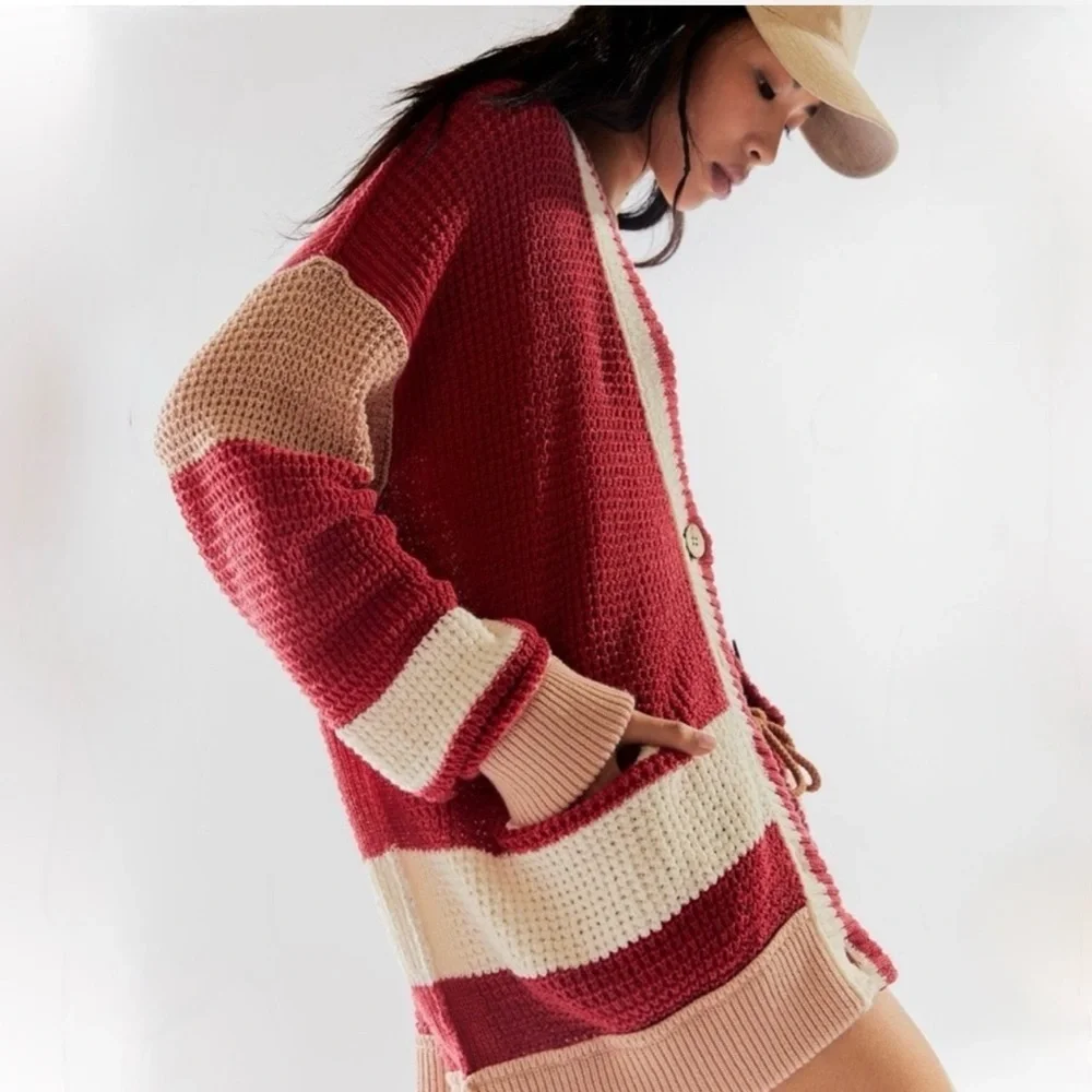 Free People Women's Red Cream Chelsea Front Pocket Cardigan NWOT L #2001